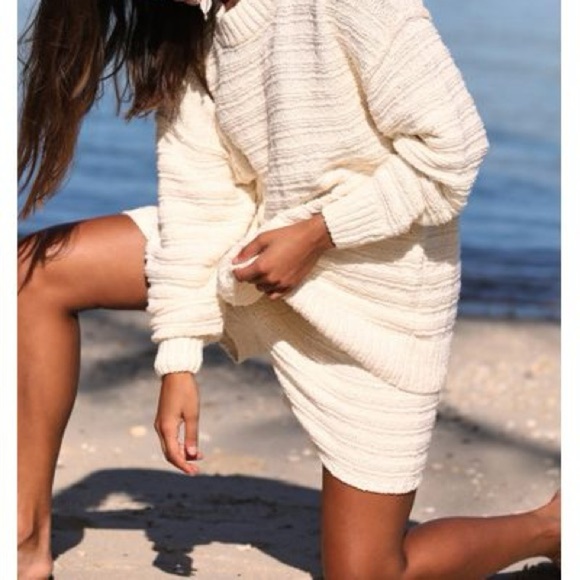 Free People Malibu Sweater Knit Shorts - Picture 1 of 5